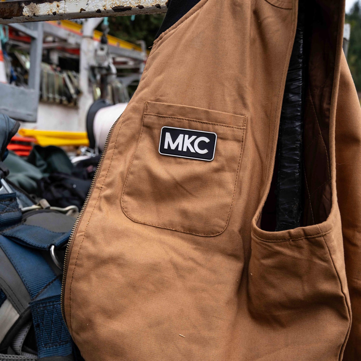 MKC CANVAS WORK VEST - TAN