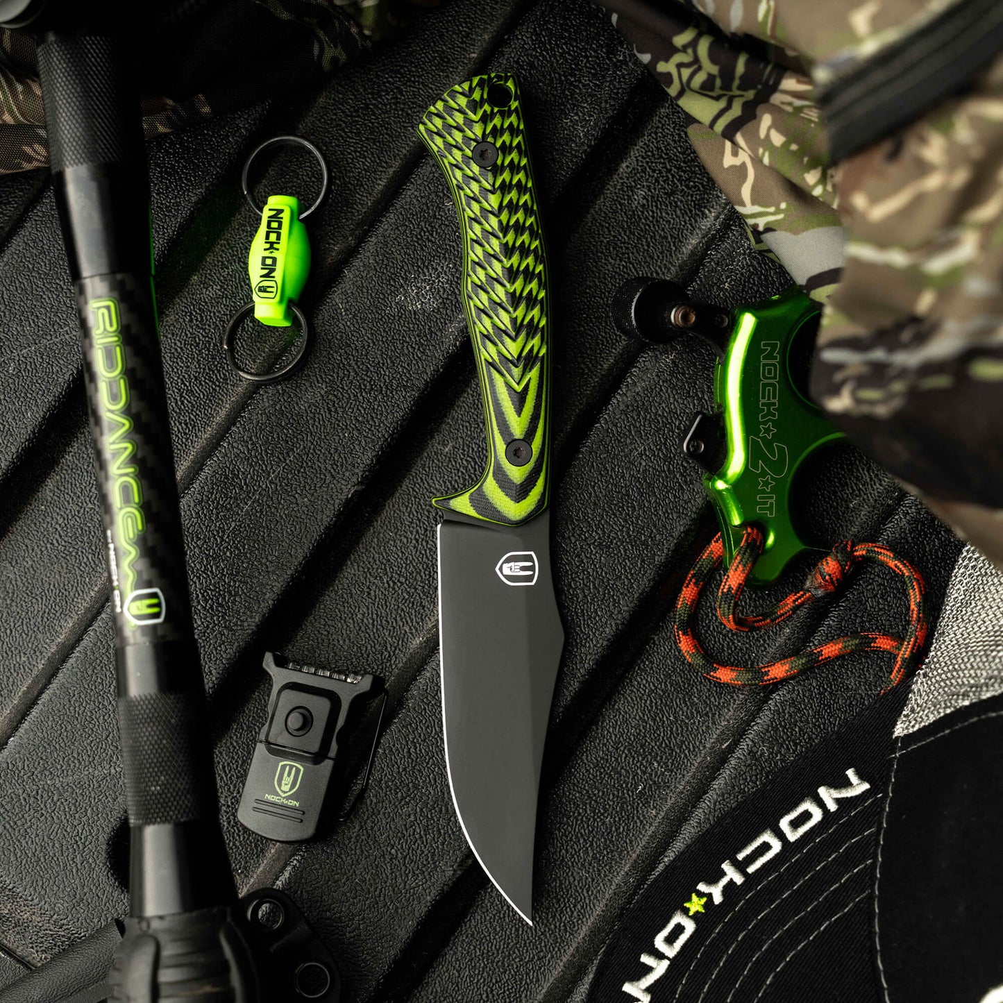 TRIUMPH PRO - NOCK ON NEON GREEN & BLACK