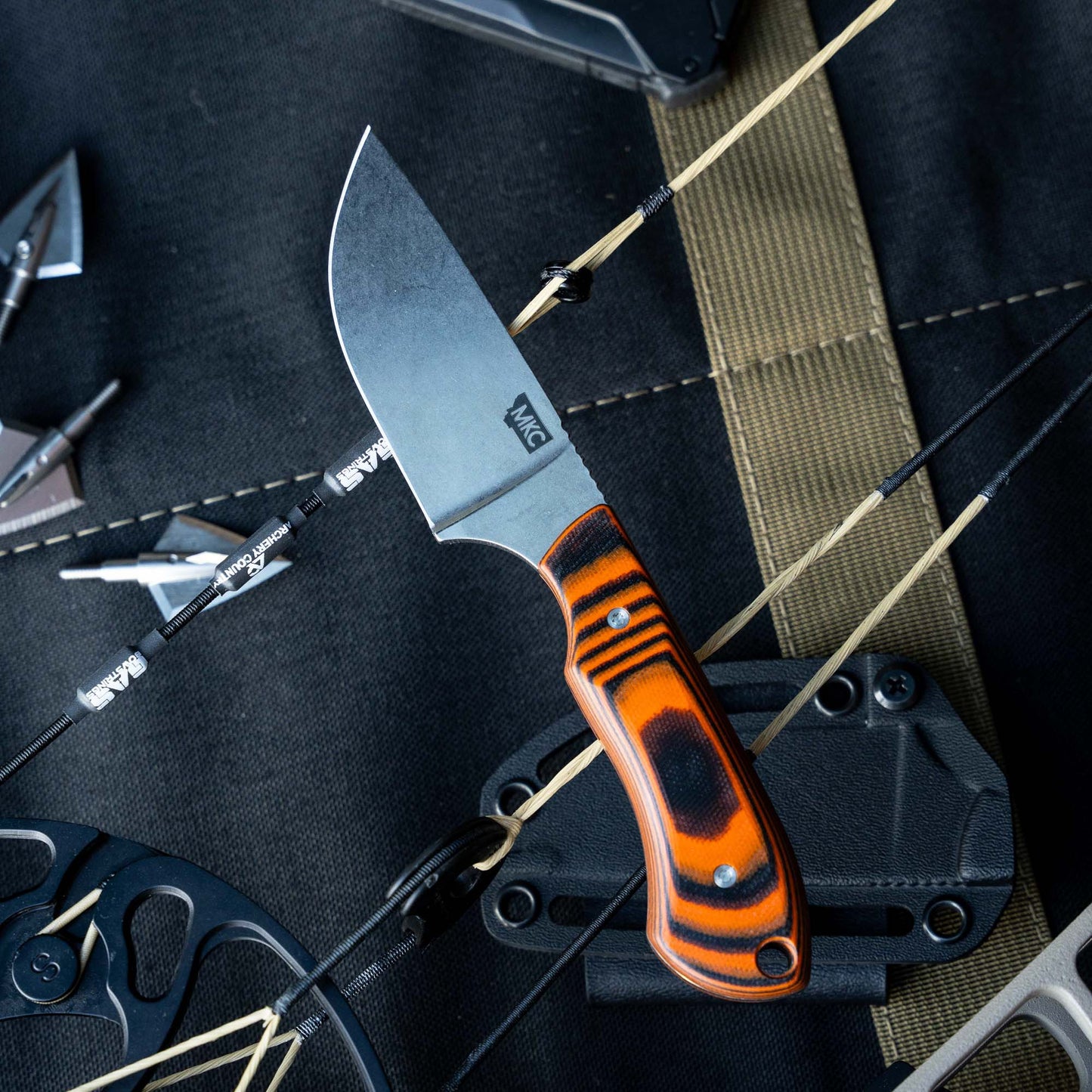 ELKHORN SKINNER - ORANGE & BLACK