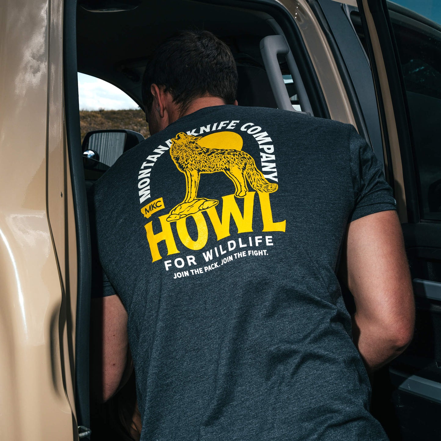 MKC x HOWL FOR WILDLIFE TEE - CHARCOAL