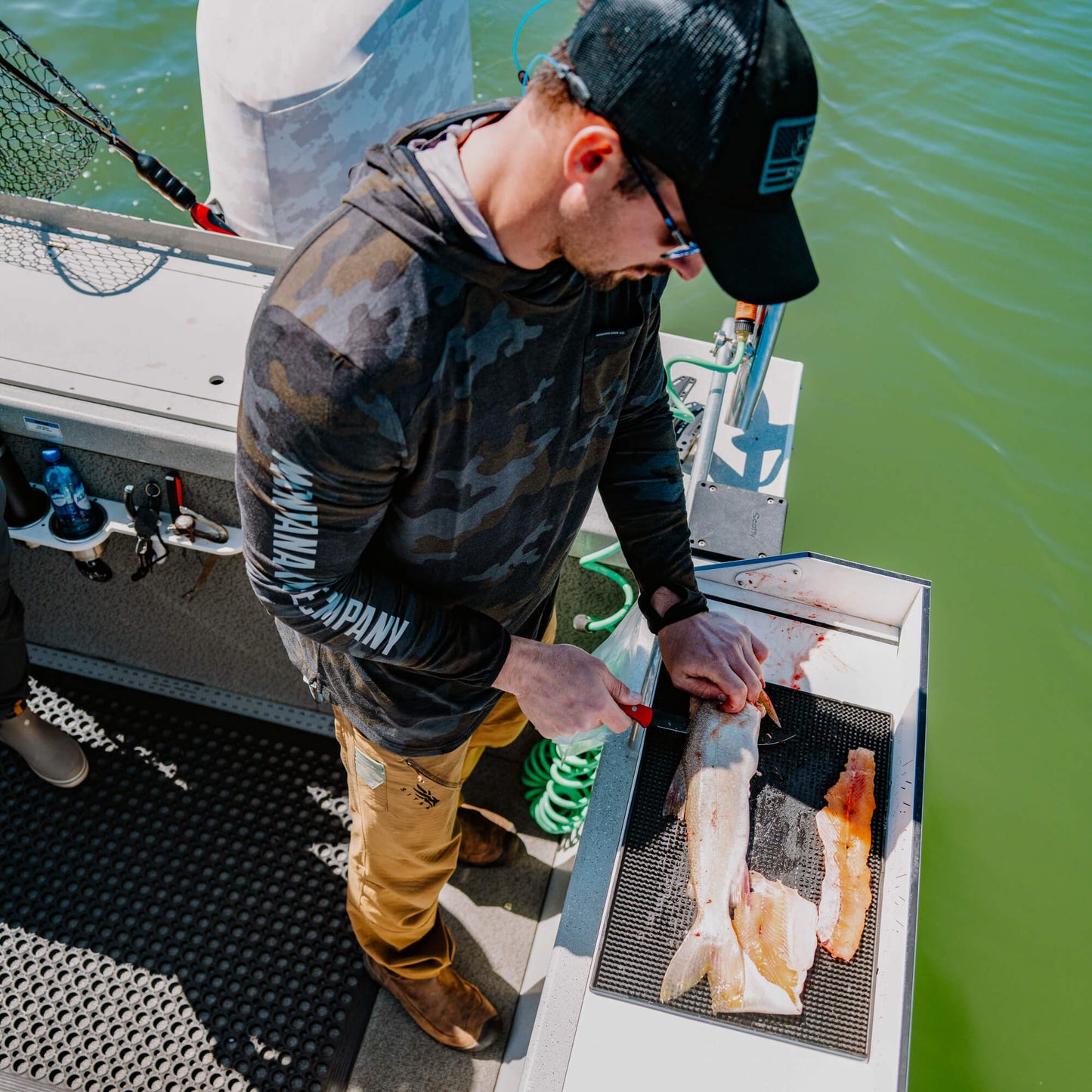 SUN RIVER BAMBOO HOODIE - DARK MKC CAMO