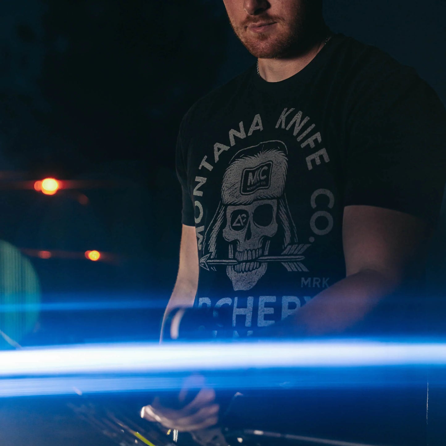 MKC x ARCHERY COUNTRY TEE - BLACK