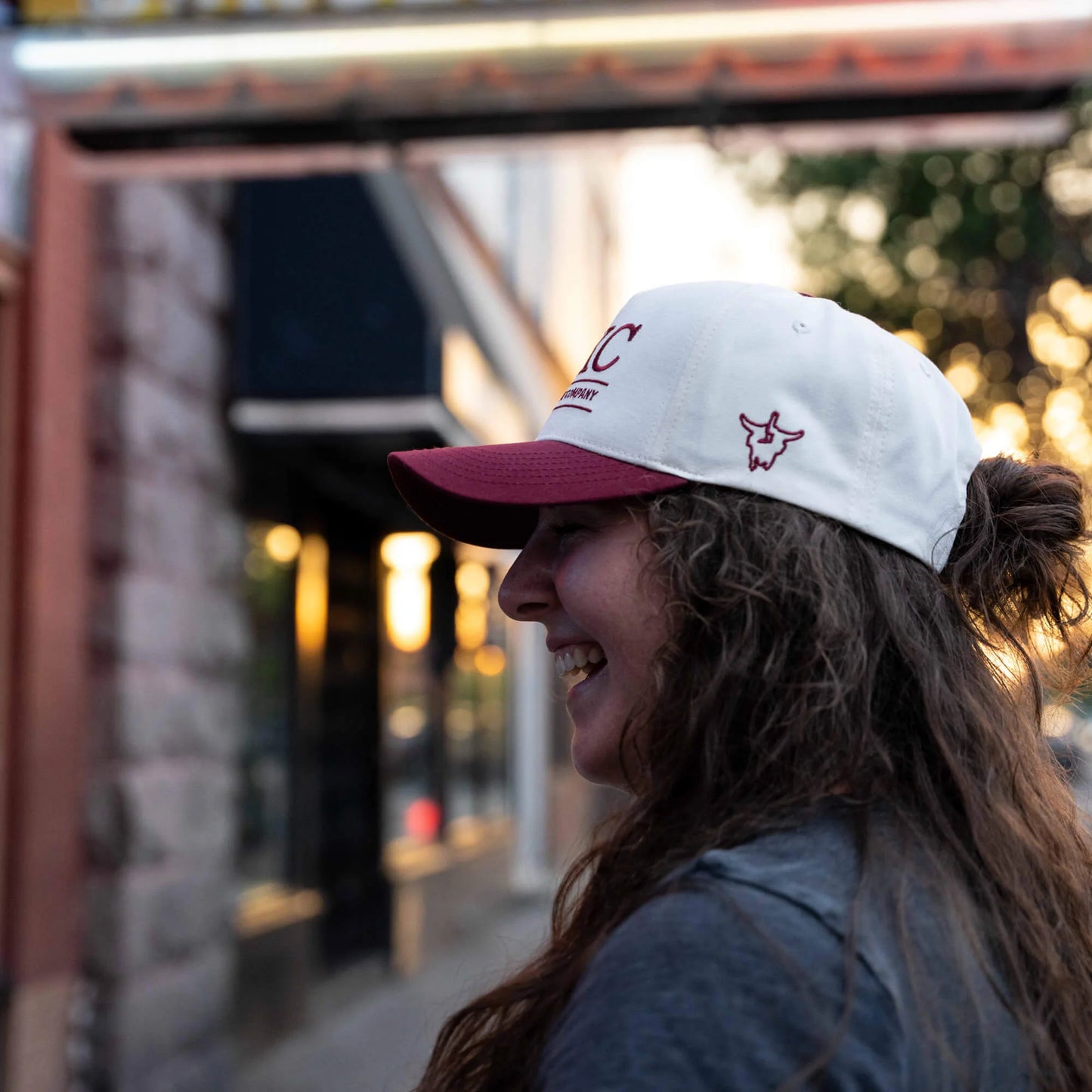MKC UNIVERSITY HAT - IVORY/MAROON