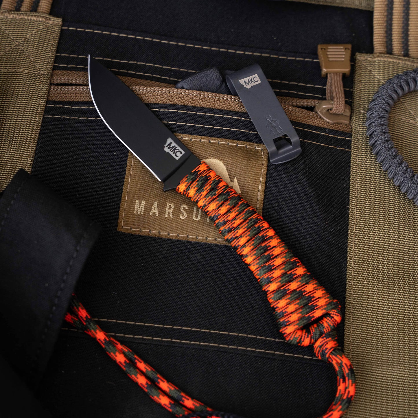 MINI STONED GOAT - ORANGE & BLACK