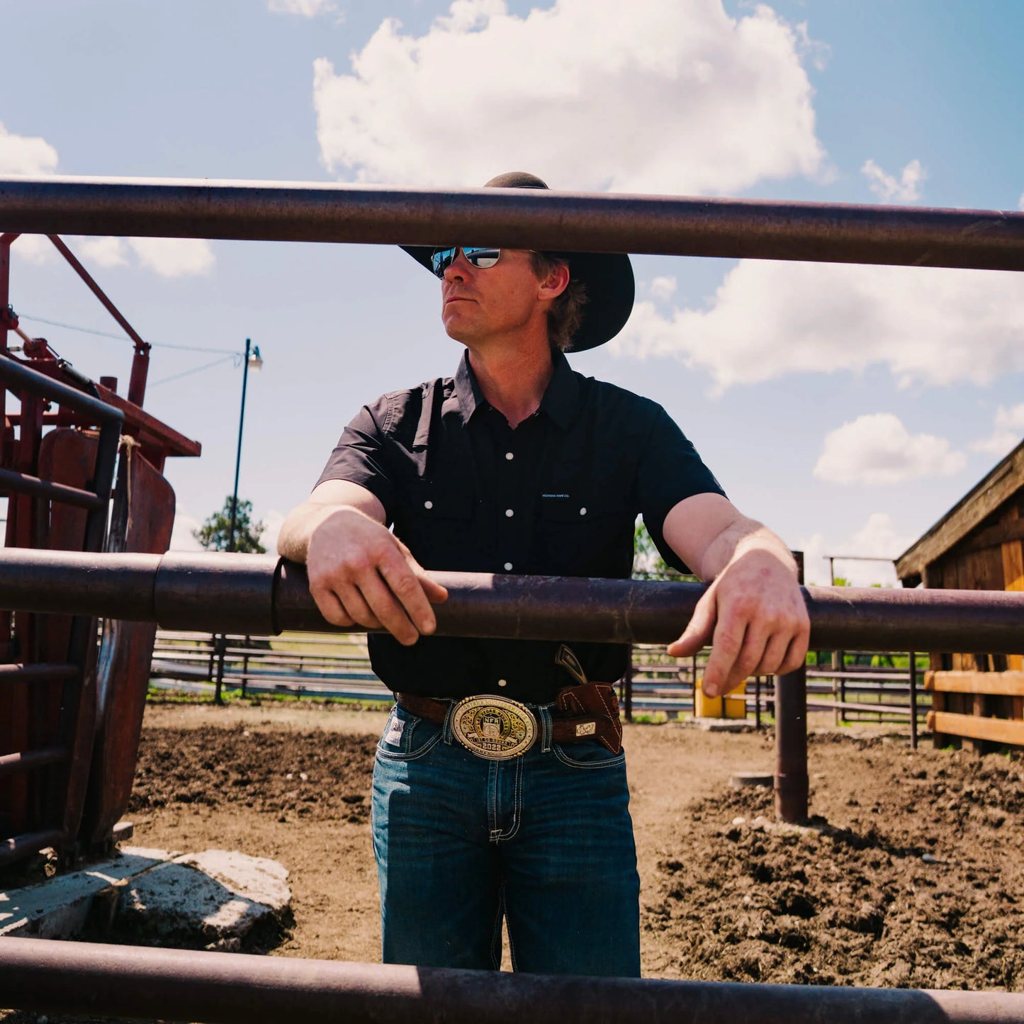 SEELEY S/S BUTTON-UP SHIRT - BLACK
