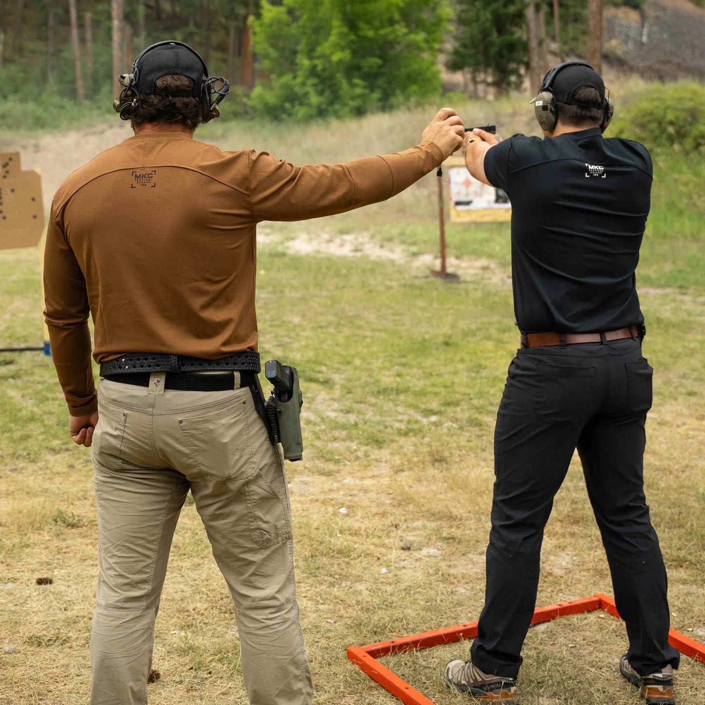 RANGE DAY PERFORMANCE LONG SLEEVE - COYOTE