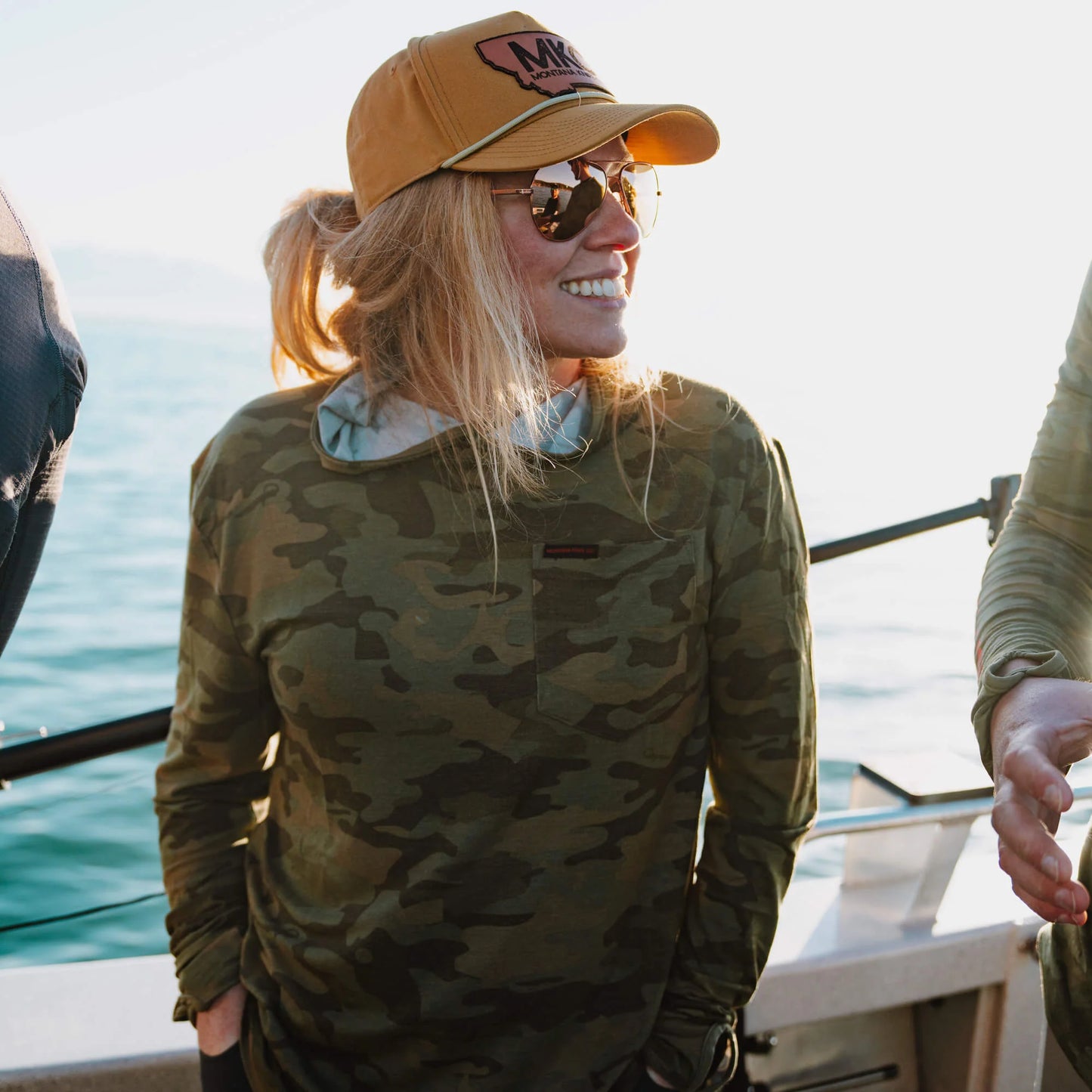 SUN RIVER BAMBOO HOODIE - VINTAGE MKC CAMO