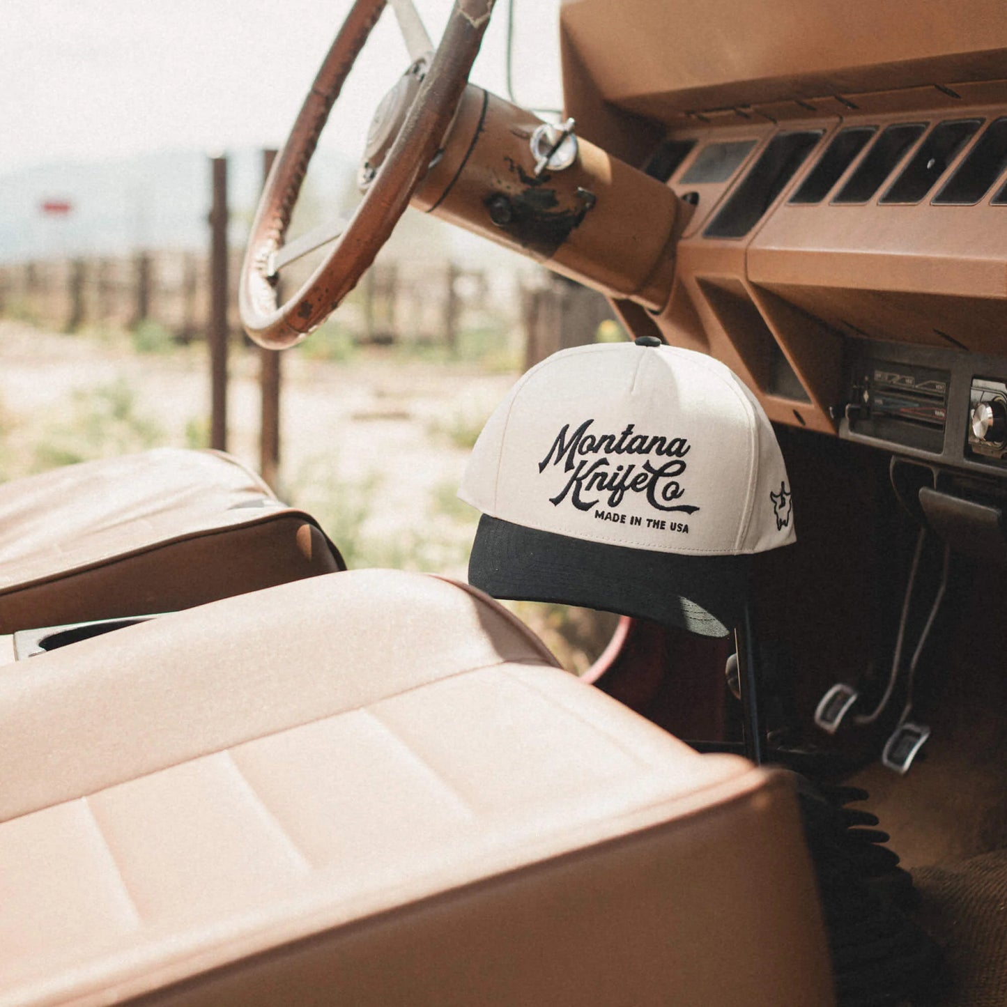 MKC HERITAGE HAT - IVORY/BLACK