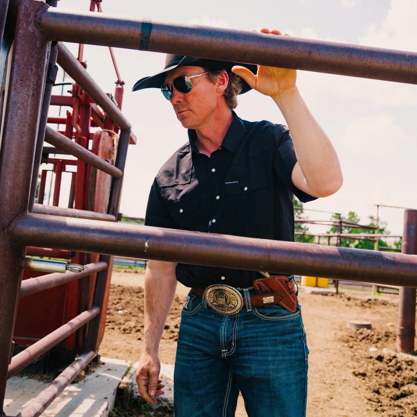 SEELEY S/S BUTTON-UP SHIRT - BLACK