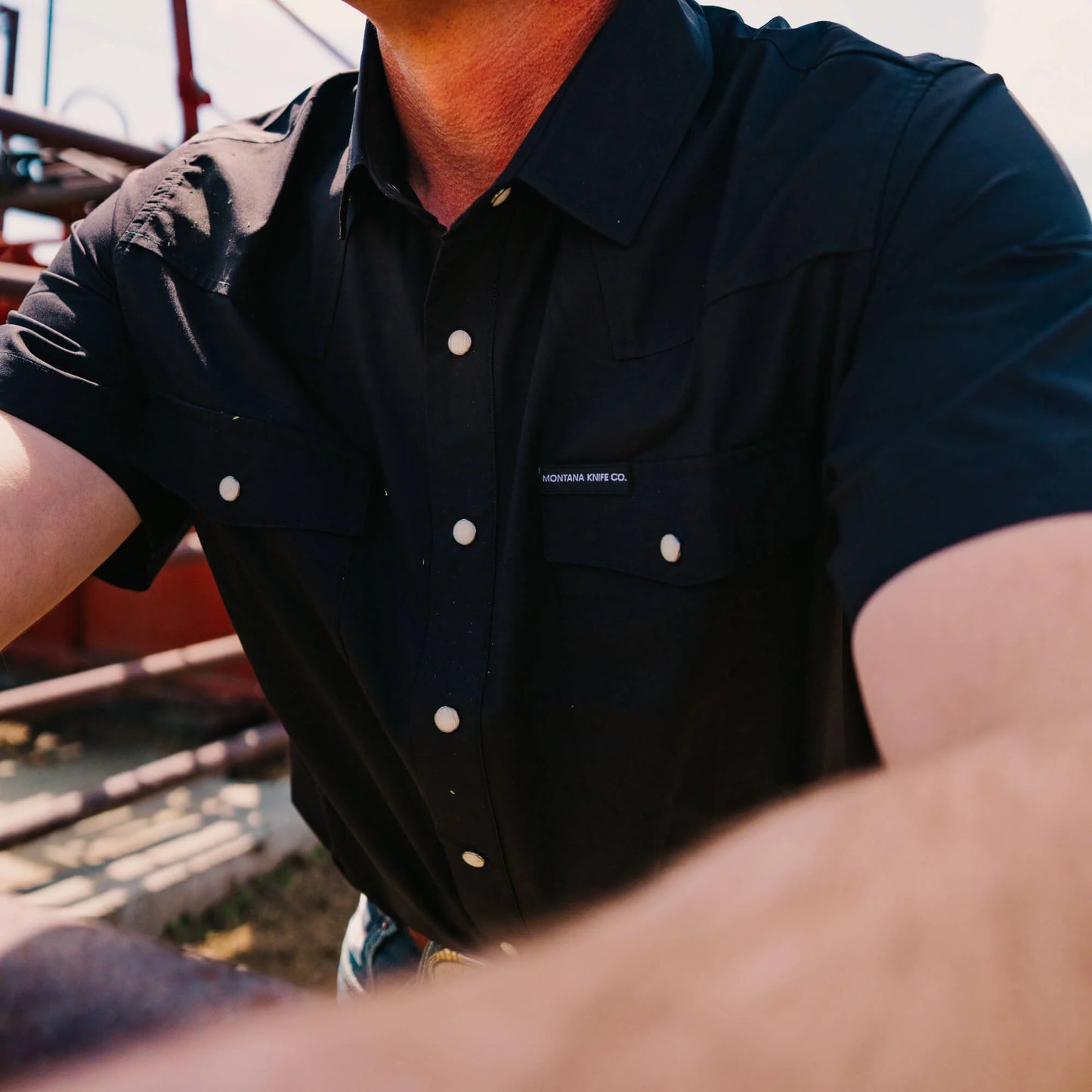 SEELEY S/S BUTTON-UP SHIRT - BLACK