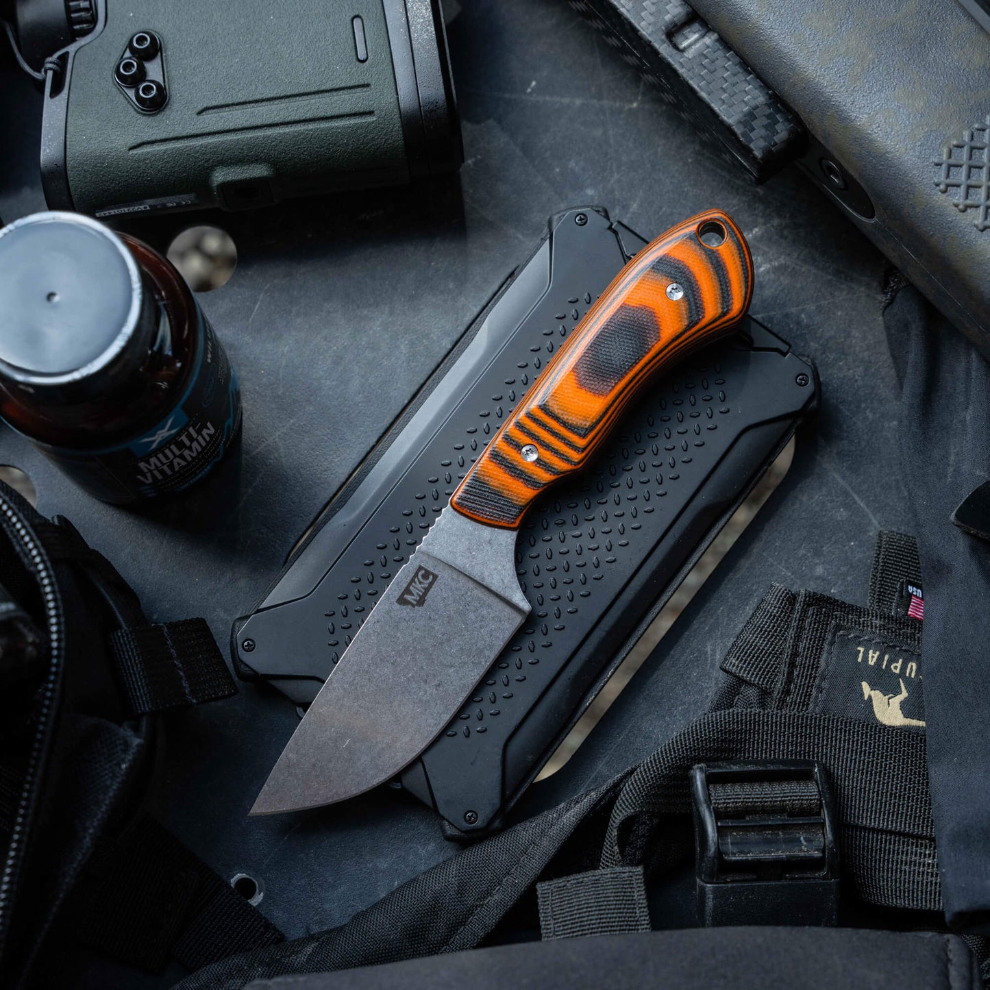 ELKHORN SKINNER - ORANGE & BLACK