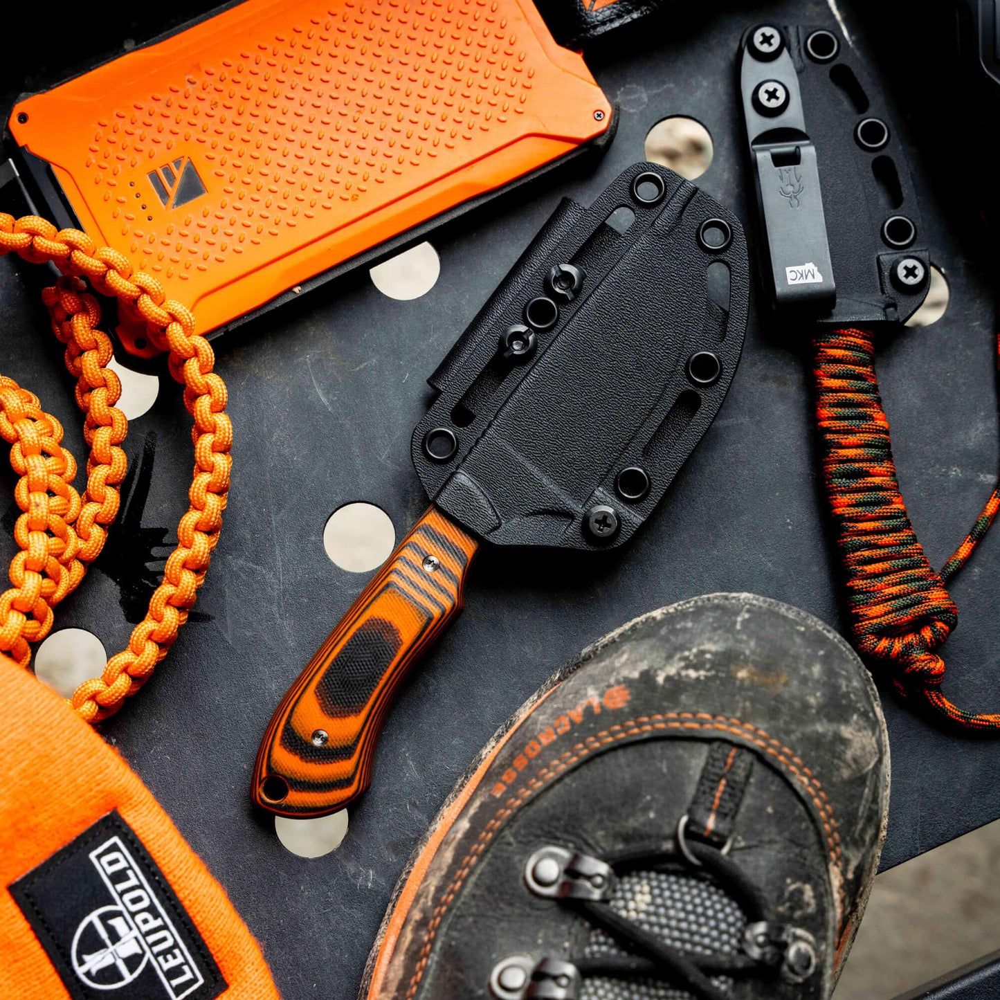 ELKHORN SKINNER - ORANGE & BLACK