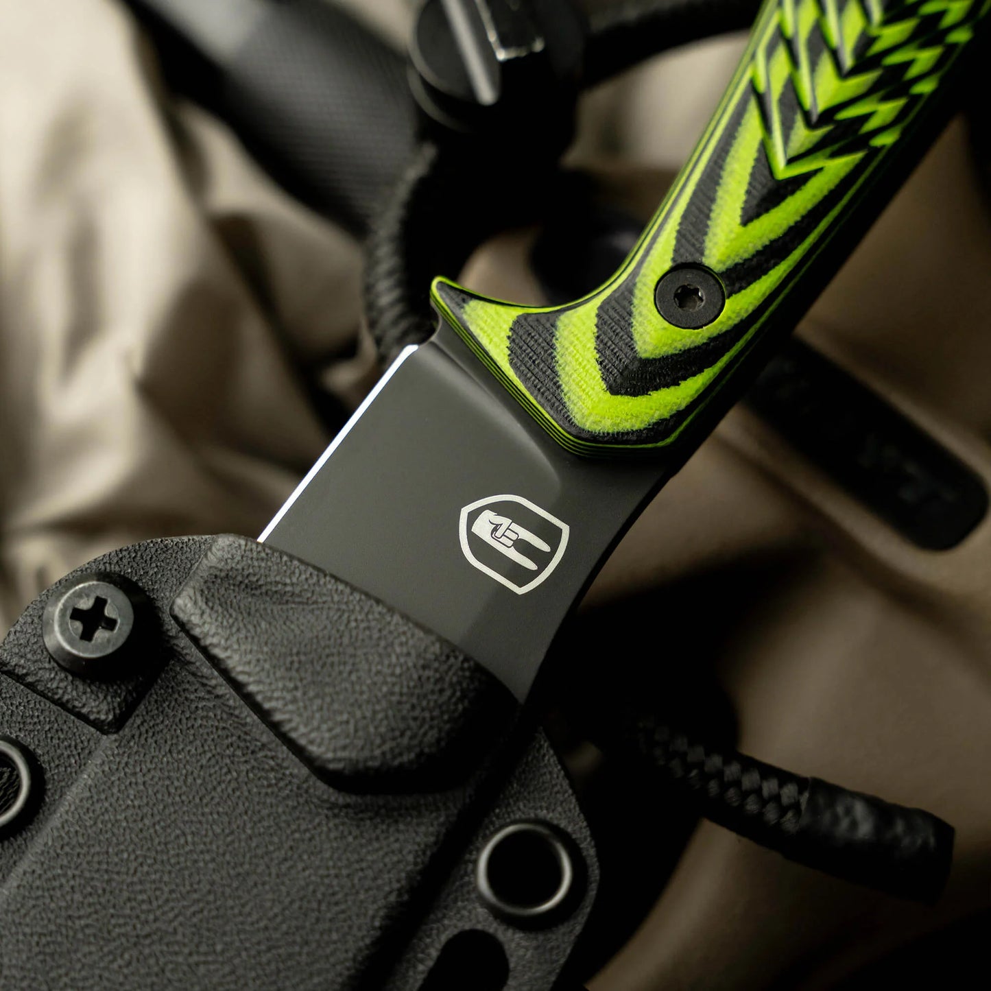 TRIUMPH PRO - NOCK ON NEON GREEN & BLACK