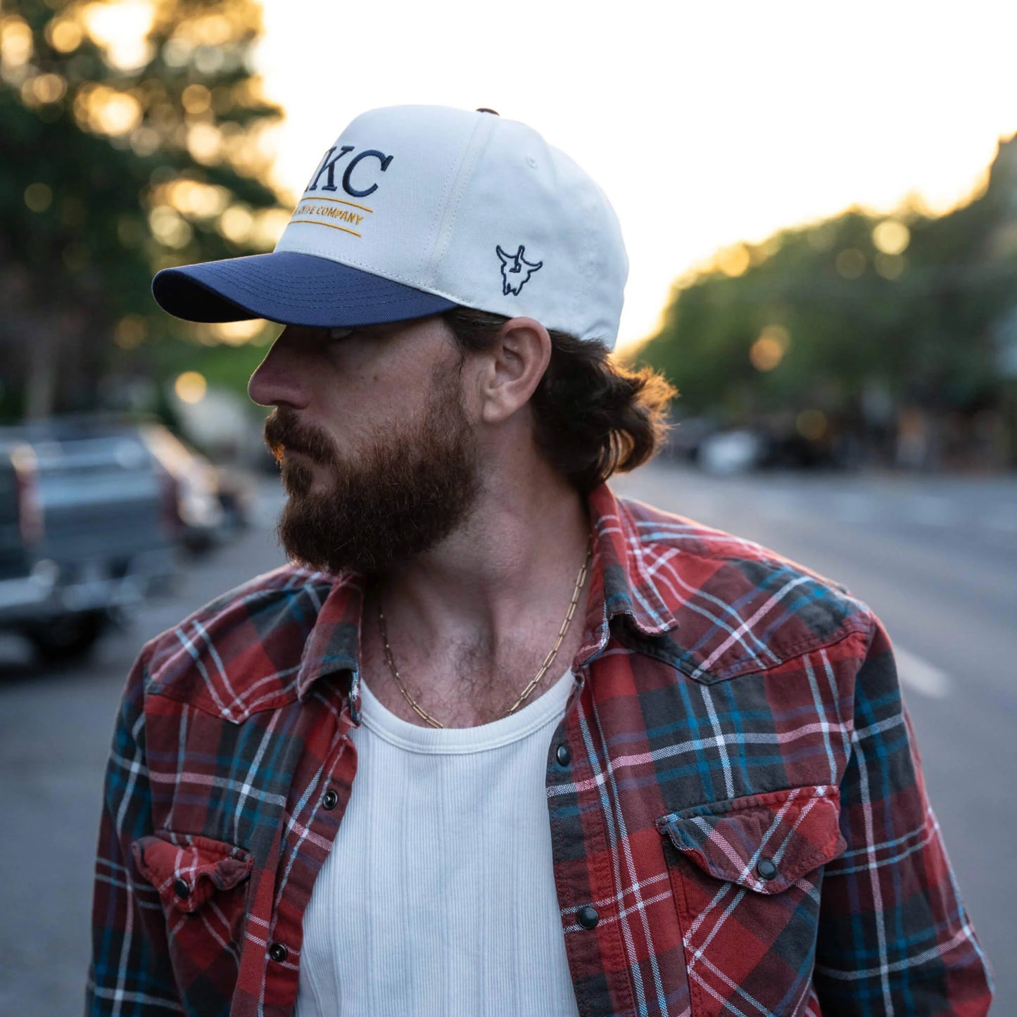 MKC UNIVERSITY HAT - IVORY/NAVY