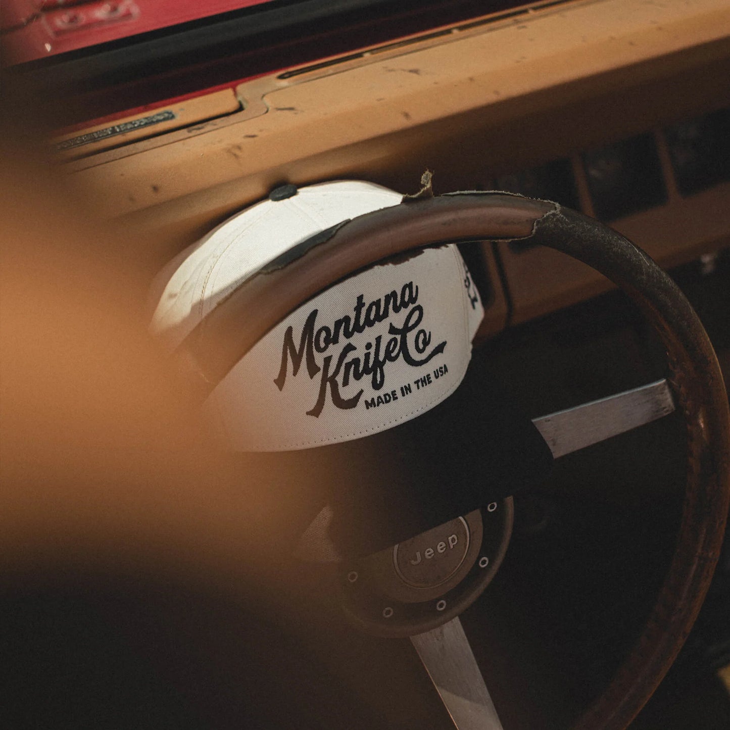 MKC HERITAGE HAT - IVORY/BLACK