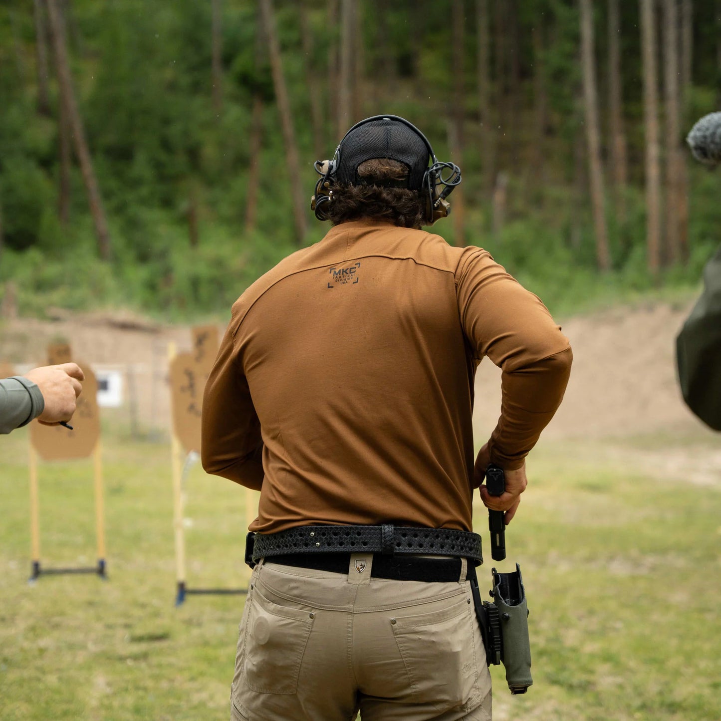 RANGE DAY PERFORMANCE LONG SLEEVE - COYOTE