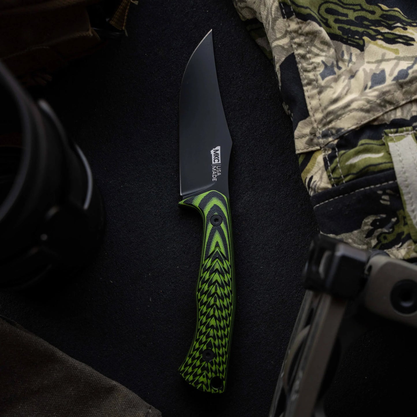 TRIUMPH PRO - NOCK ON NEON GREEN & BLACK