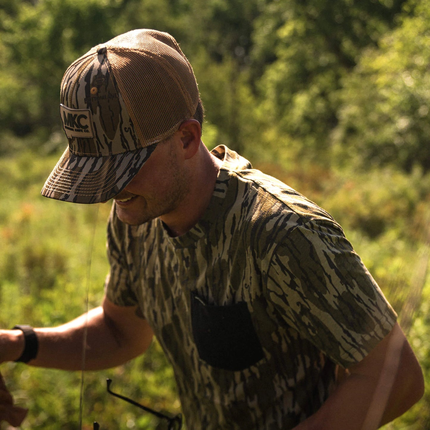 MKC X MOSSY OAK TRUCKER - BOTTOMLAND