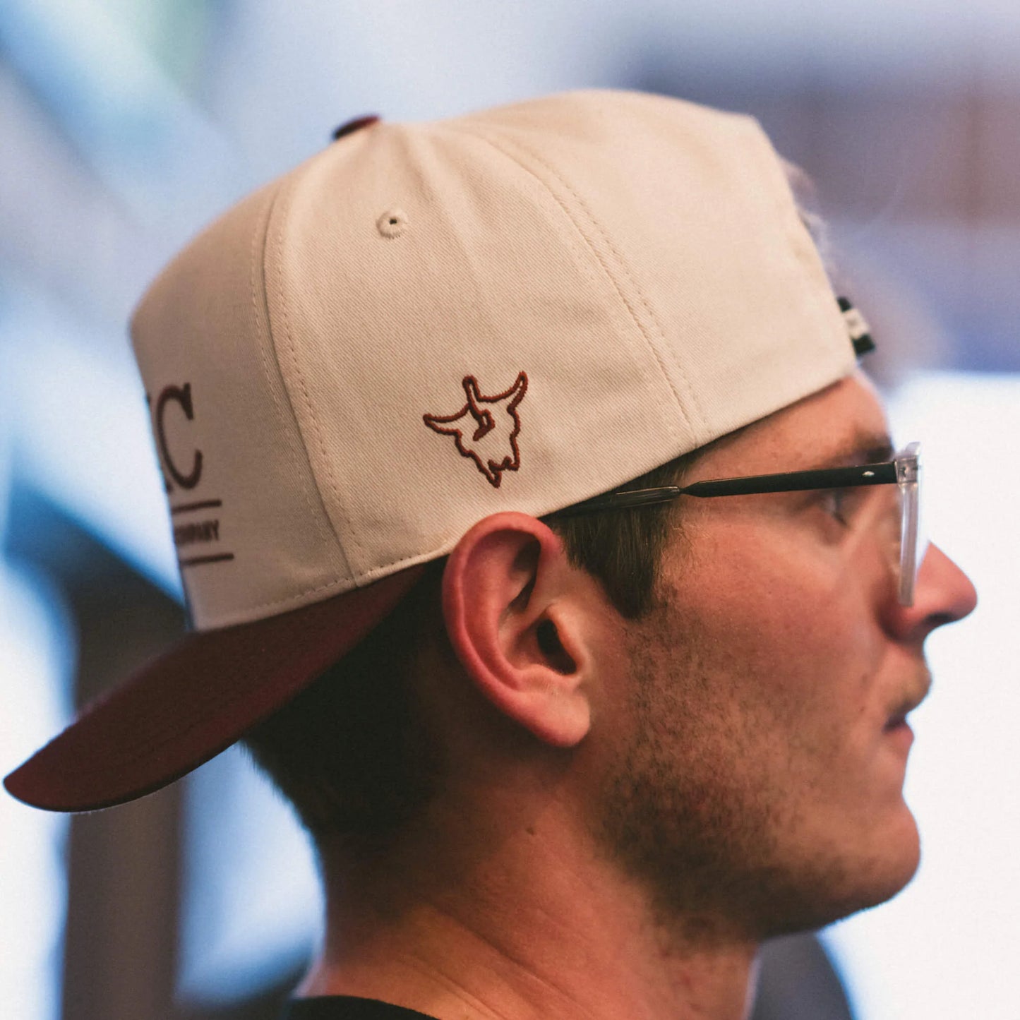 MKC UNIVERSITY HAT - IVORY/MAROON