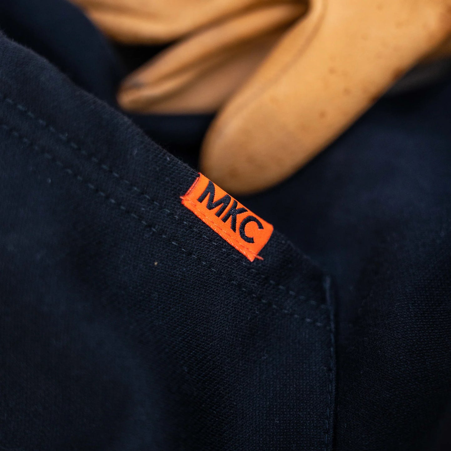 MKC FLEECE HOODIE - BLACK