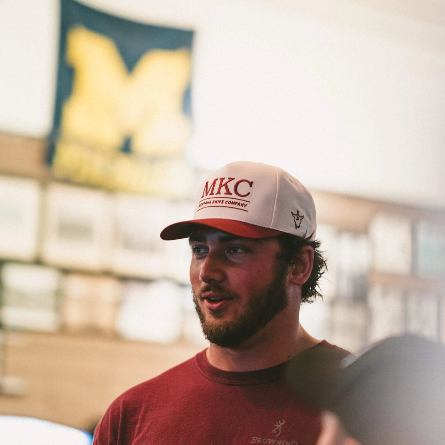 MKC UNIVERSITY HAT - IVORY/MAROON