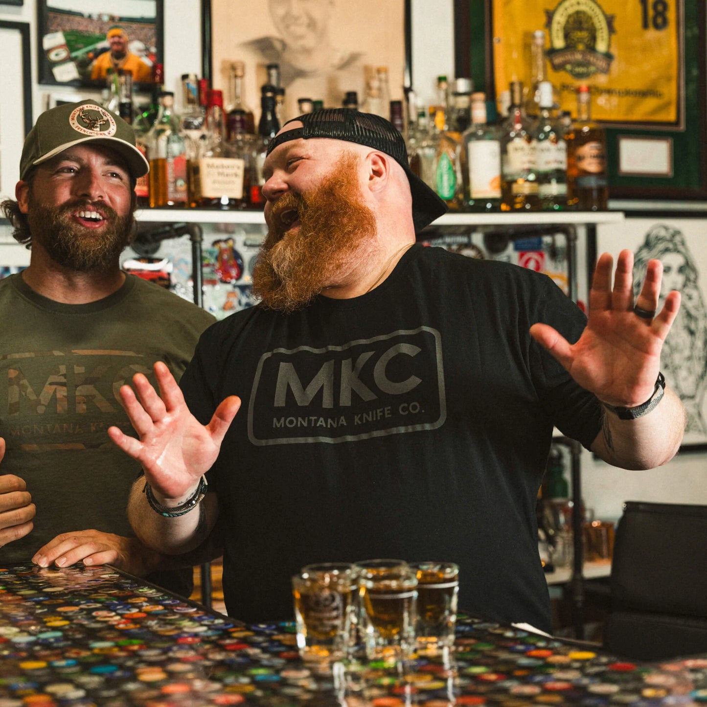 MKC LOGO TEE - BLACK