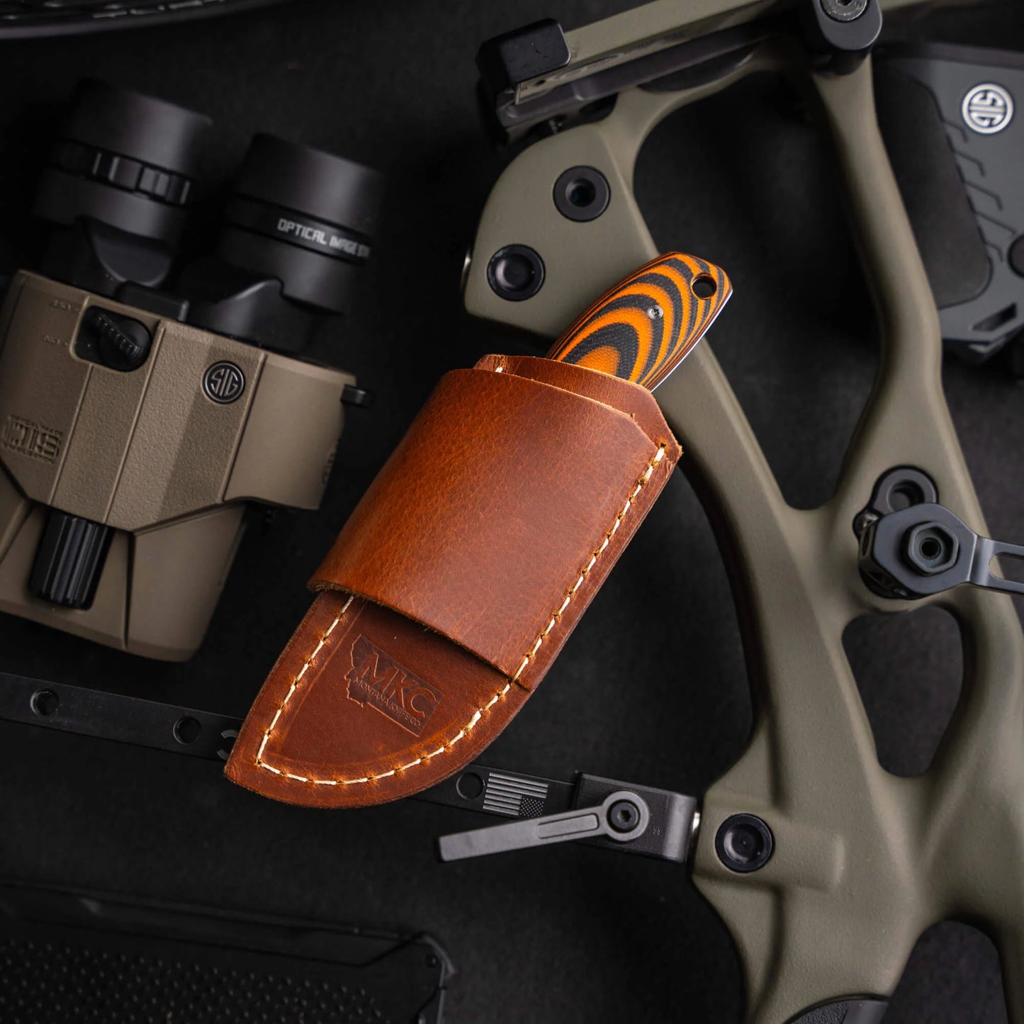 PACKOUT LEATHER SHEATH - HORIZONTAL BELT CARRY