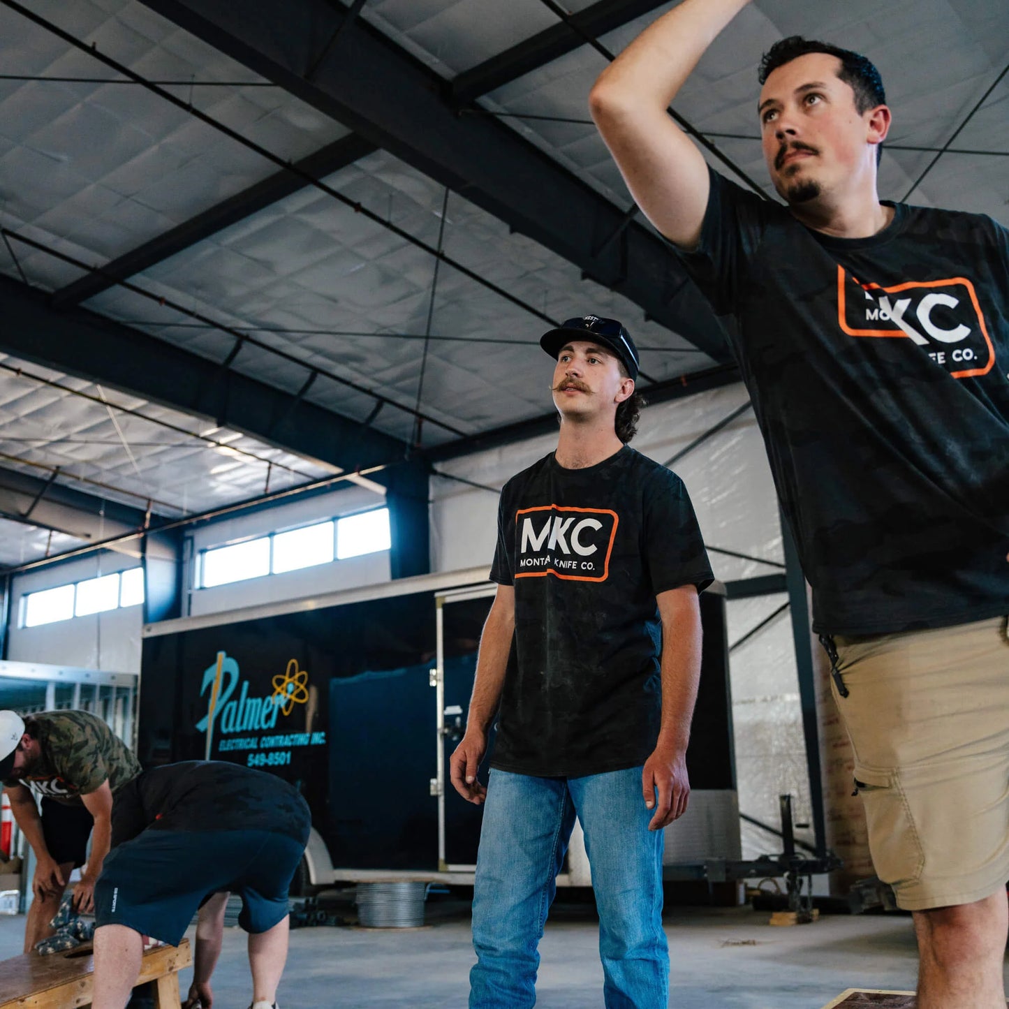 MKC LOGO TEE - DARK WOODLAND CAMO