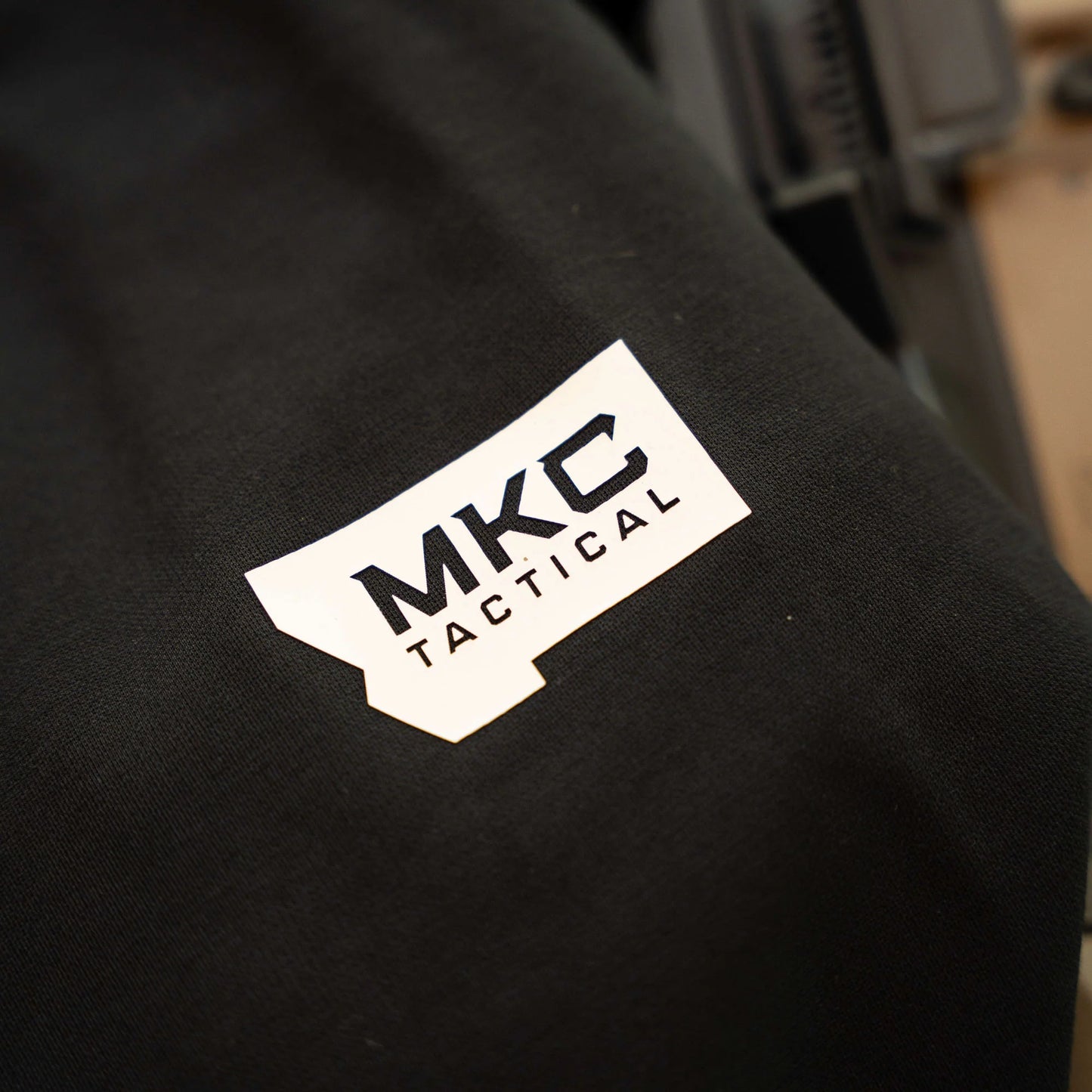 RANGE DAY PERFORMANCE SHORT SLEEVE - SHADOW