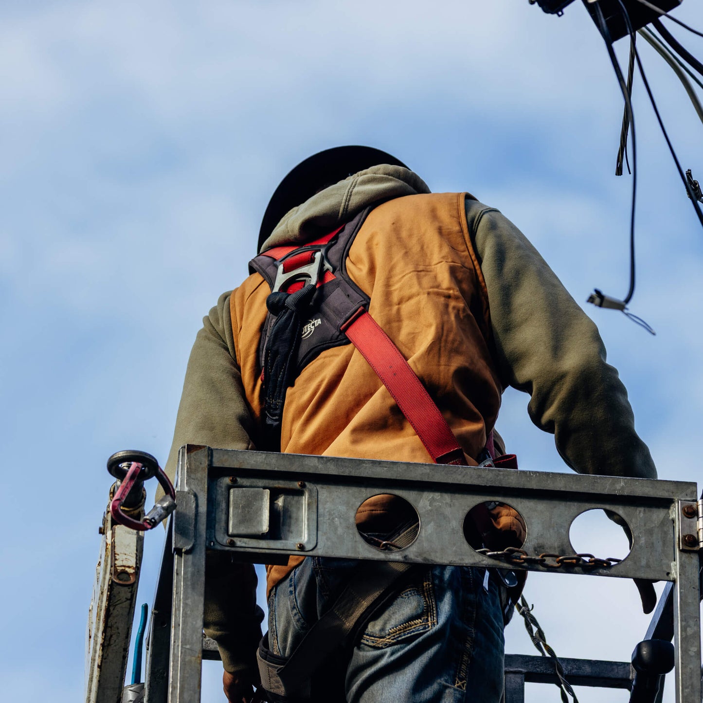 MKC CANVAS WORK VEST - TAN