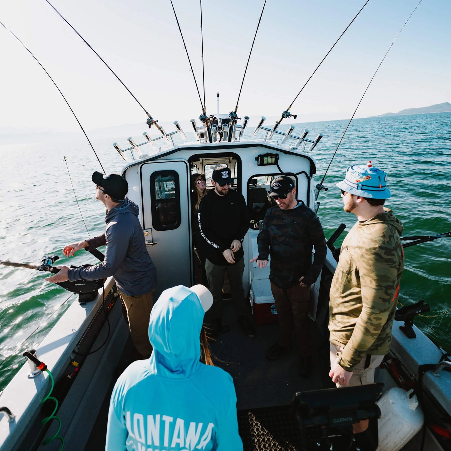 SUN RIVER BAMBOO HOODIE - BLACK