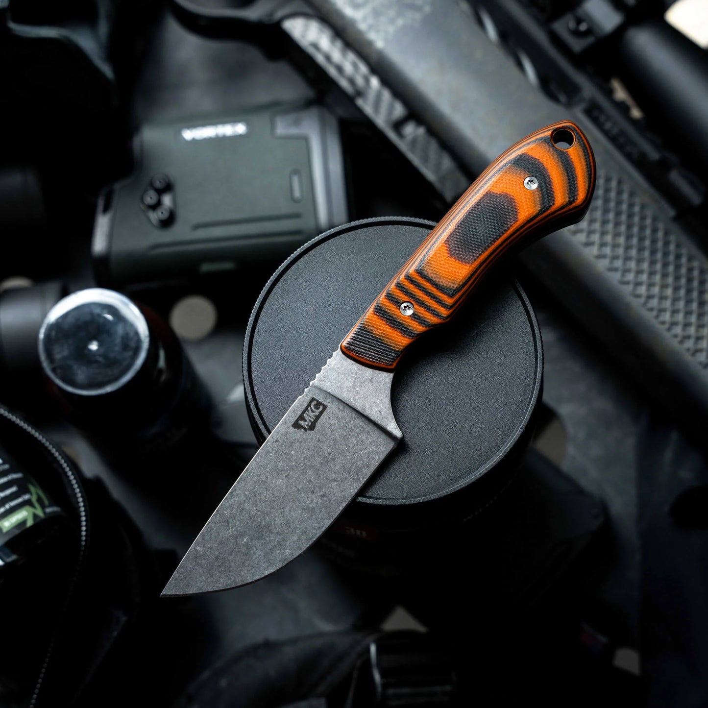 ELKHORN SKINNER - ORANGE & BLACK