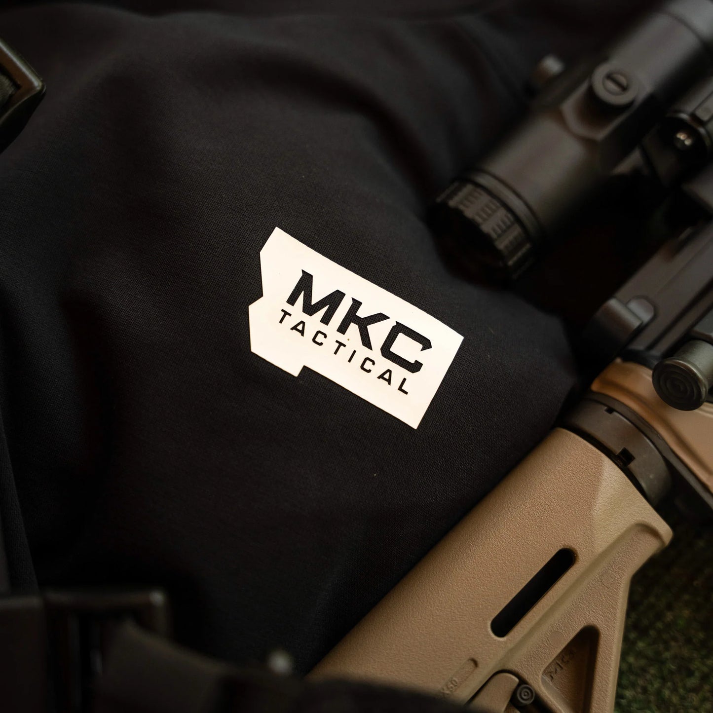 RANGE DAY PERFORMANCE SHORT SLEEVE - SHADOW