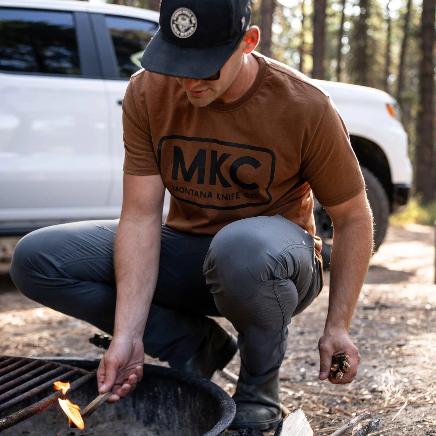 MKC LOGO TEE - COYOTE
